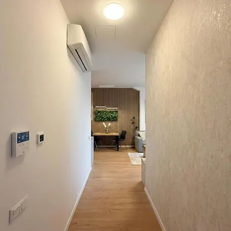 Stylish 1br With Living Comfort *